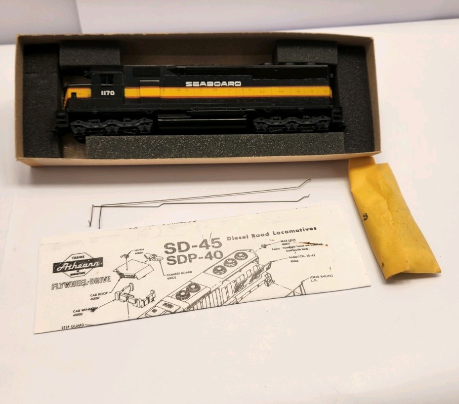 ATHEARN HO SD45 DUMMY S A L SEABOARD AIR LINE 1170 DIESEL LOCOMOTIVE MINT B9