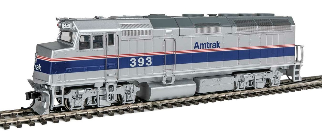 Walthers HO Scale ~ EMD F40PH ~ Standard DC ~ Amtrak #393 ~ Phase IV ~ 910-9467