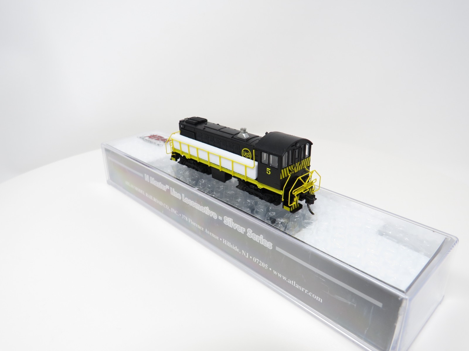 Atlas N 40005708 US Steel Alco S-2 Diesel Switcher Locomotive Model Train