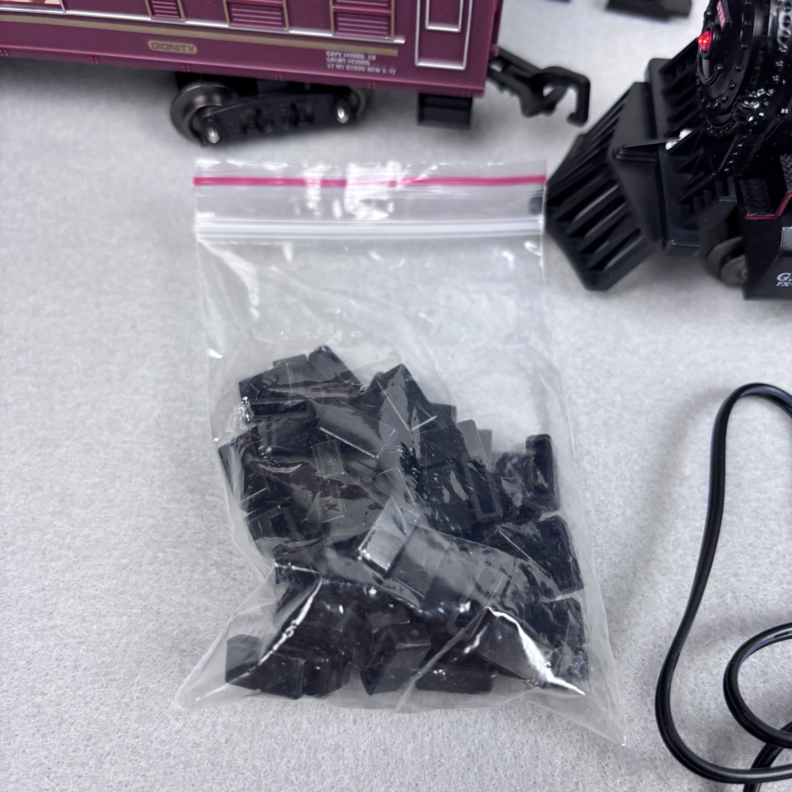 G.M.D. FX-03238 Express Model Train Locomotive Engine Steam Sounds Tested