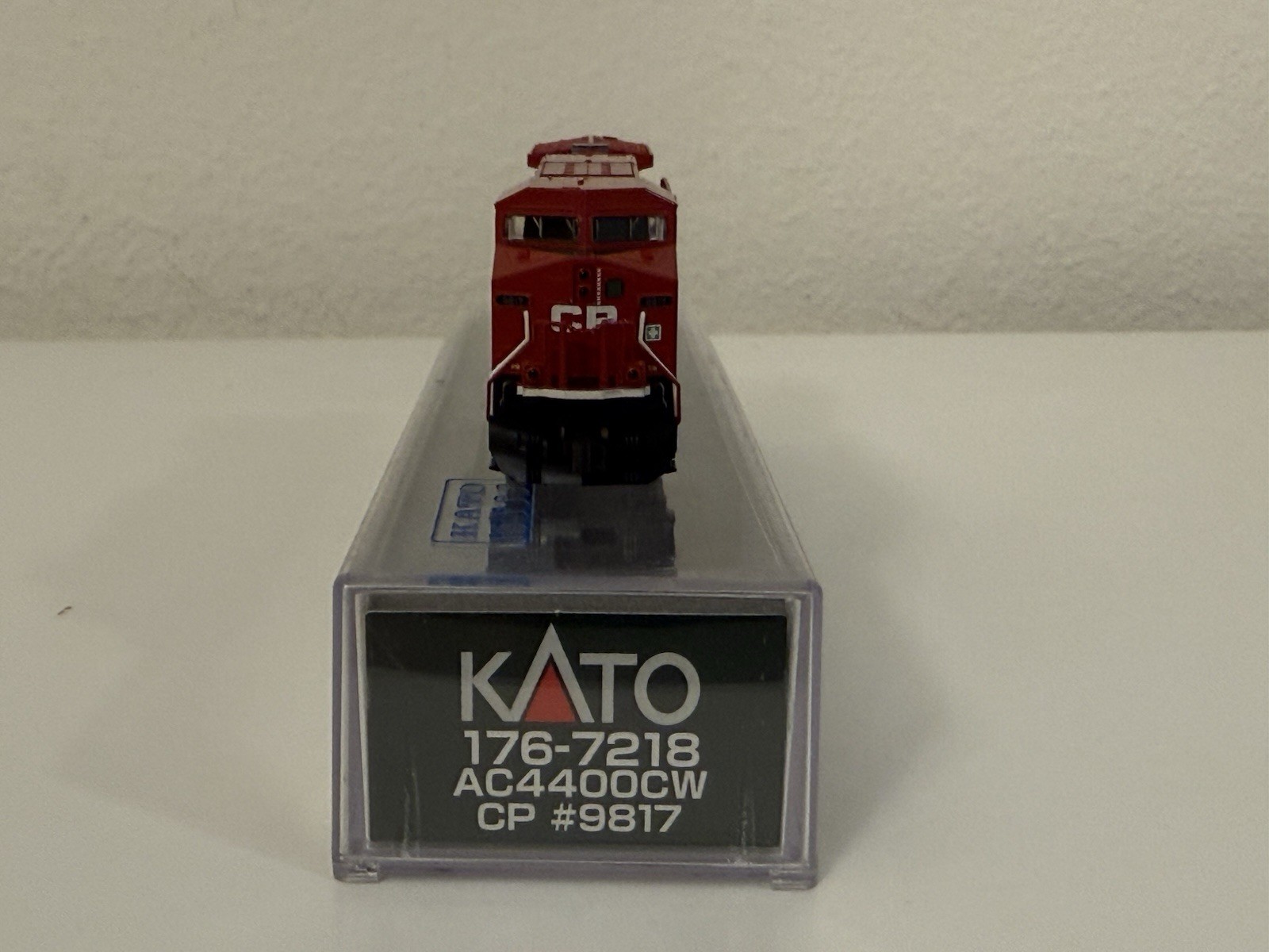 Kato 176-7218-DCC N Canadian Pacific AC4400CW Diesel Locomotive w/DCC #9817
