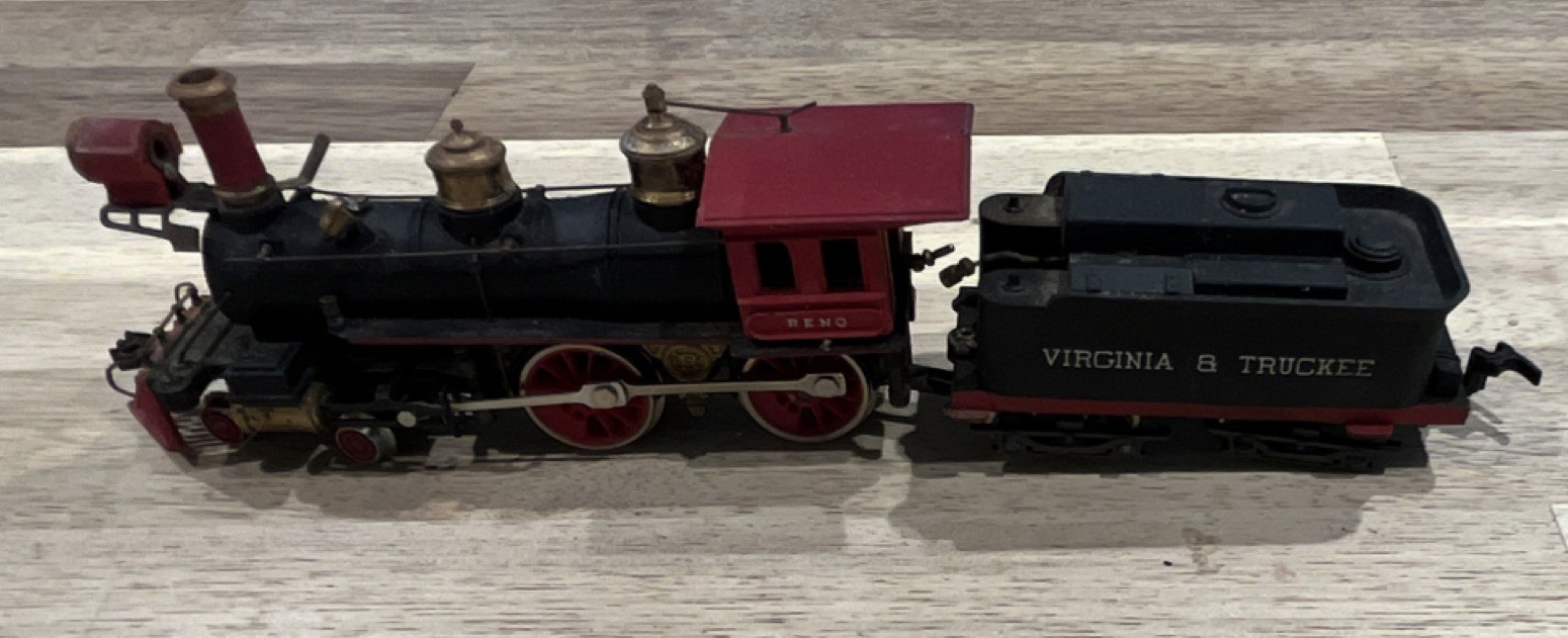HO Gauge Virginia & Truckee “Reno” 4-4-0 Steam Locomotive w/ Tender Analog