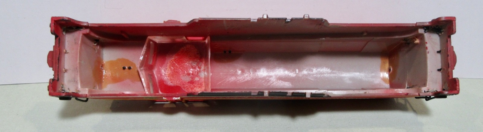 Florida East Coast Railway HO Scale Locomotive Shell Only ( Unbranded )