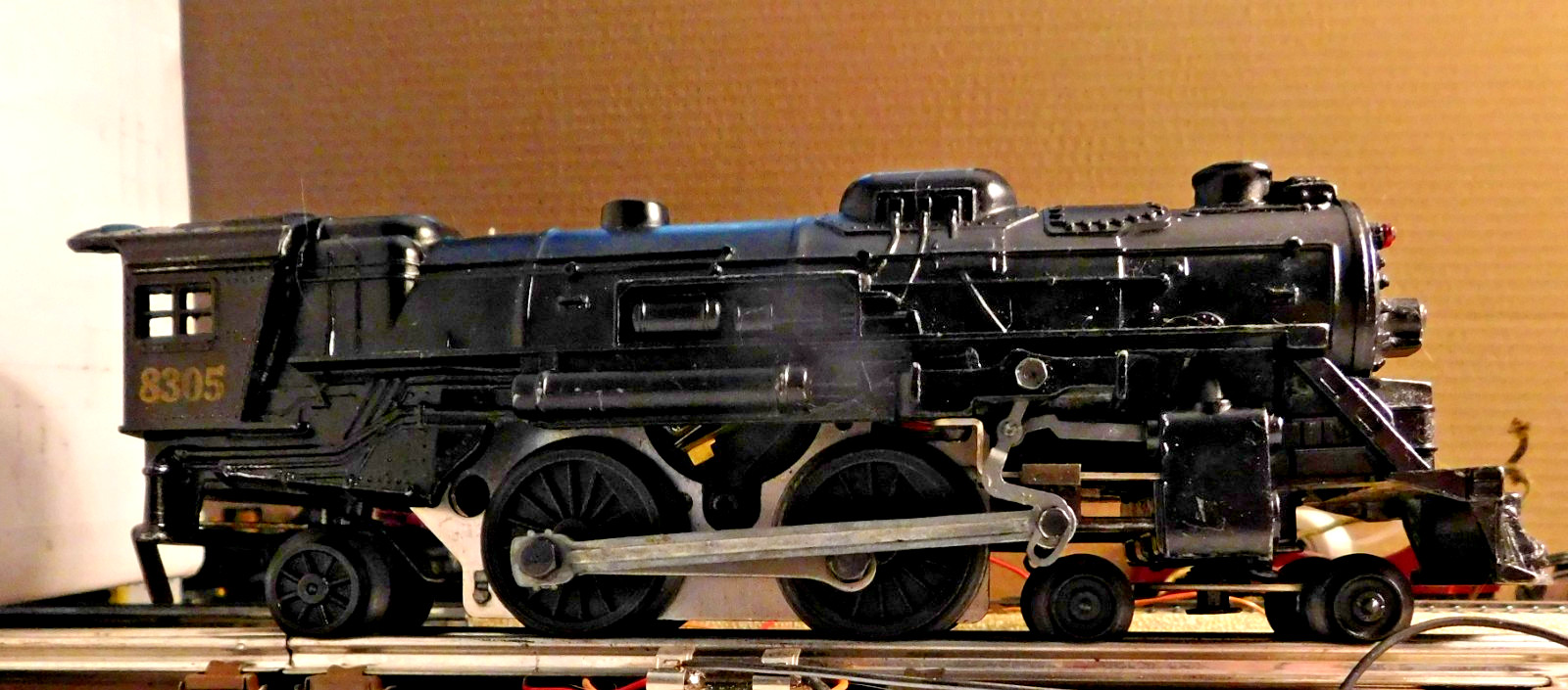LIONEL 4-4-2 Steam Locomotive ~ PENNSYLVANIA ~ AC Oil-Tender Rd# 8305 – O