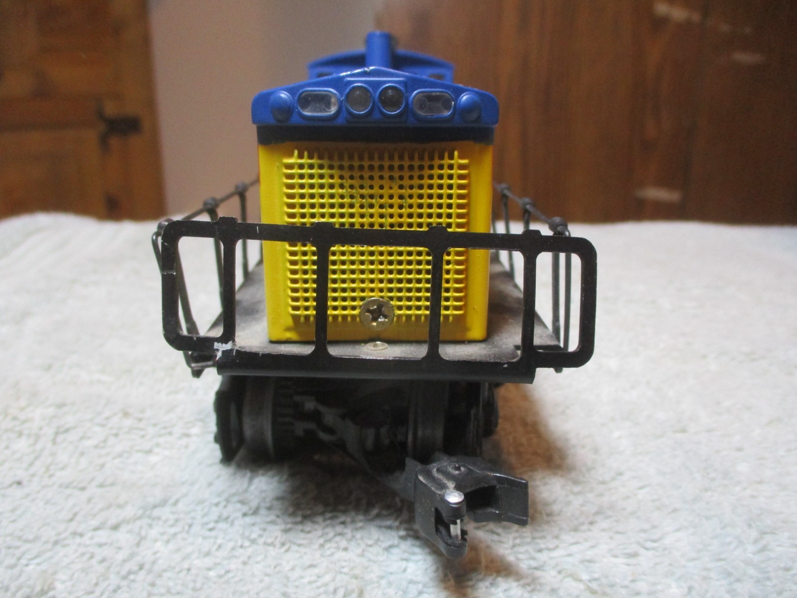 K-Line O Diesel Locomotive Chessie System C&O #2210 Tested Runs & Lights