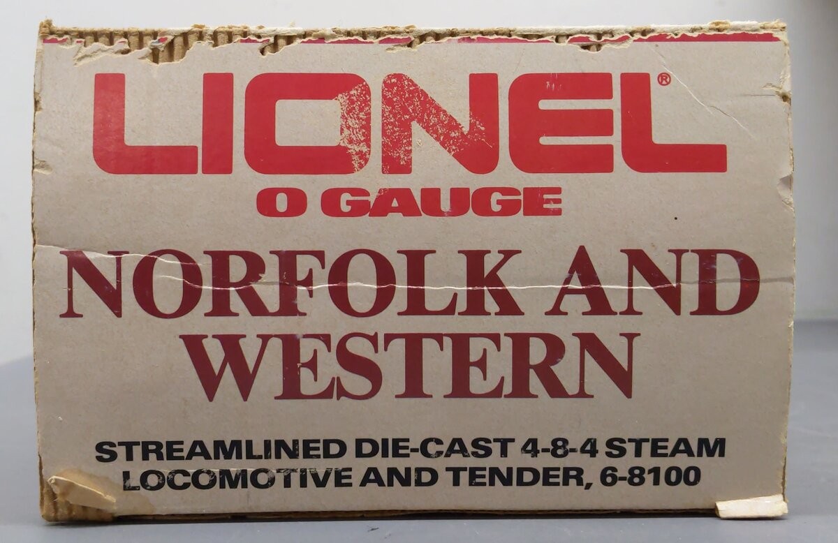 Lionel 6-8100 O Gauge Norfolk & Western 4-8-4 Steam Locomotive & Tender #611/Box