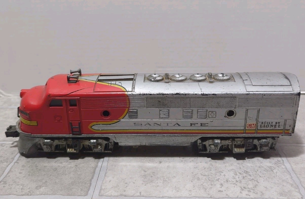 1949 Lionel Santa Fe 2333-20 Diesel F3 Locomotive Unit O Gauge Untested