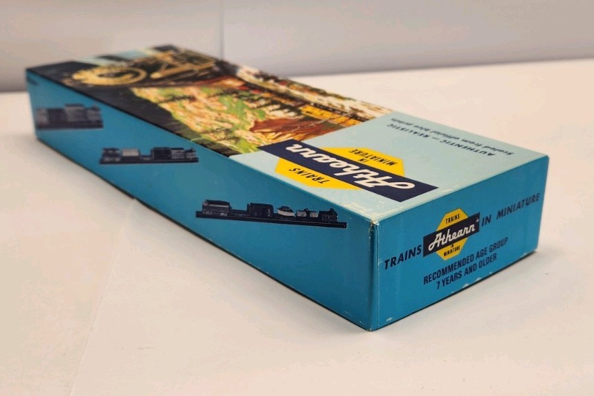 ATHEARN 4630 HO NORFOLK SOUTHERN GP50 POWERED DIESEL LOCOMOTIVE 5246 UNBUILT B3