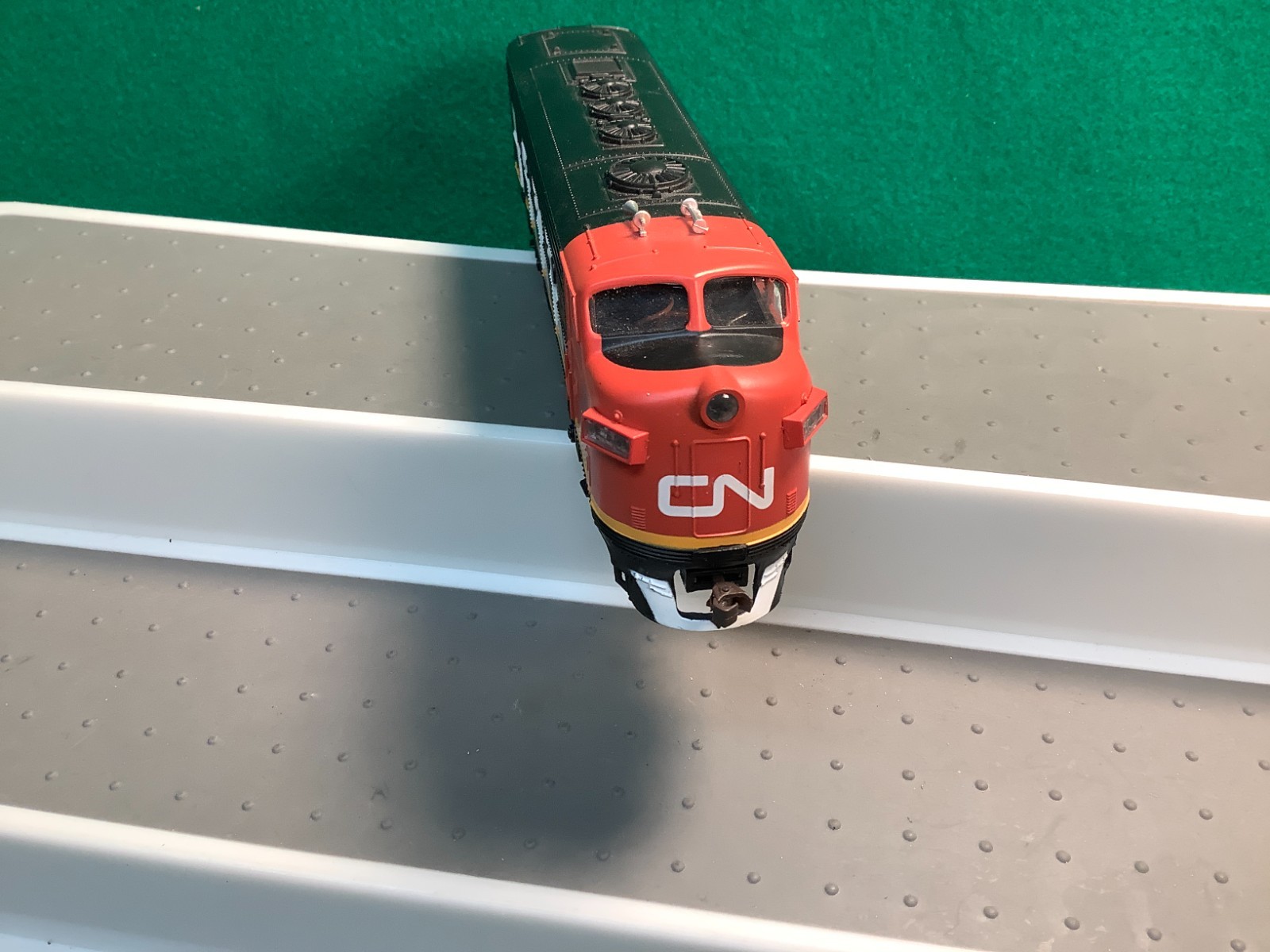 Vintage Bachman HO Scale CN #9162 Diesel Locomotive