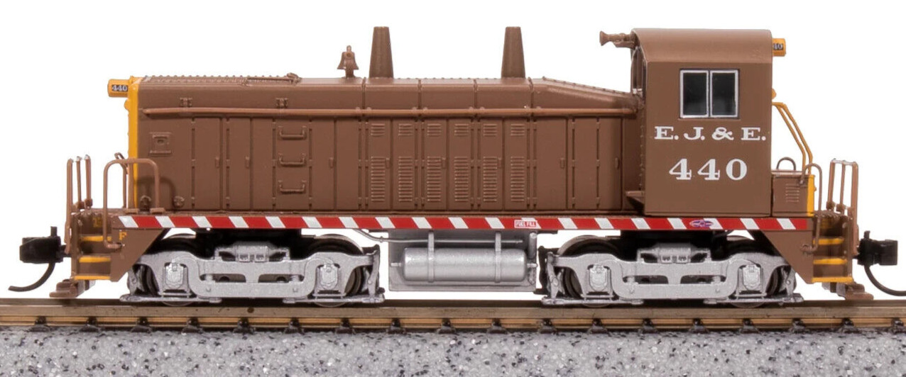 BROADWAY LIMITED 7492 N EMD NW2 EJ&E 438 Brn & Yellow Paragon4 Sound/DC/DCC