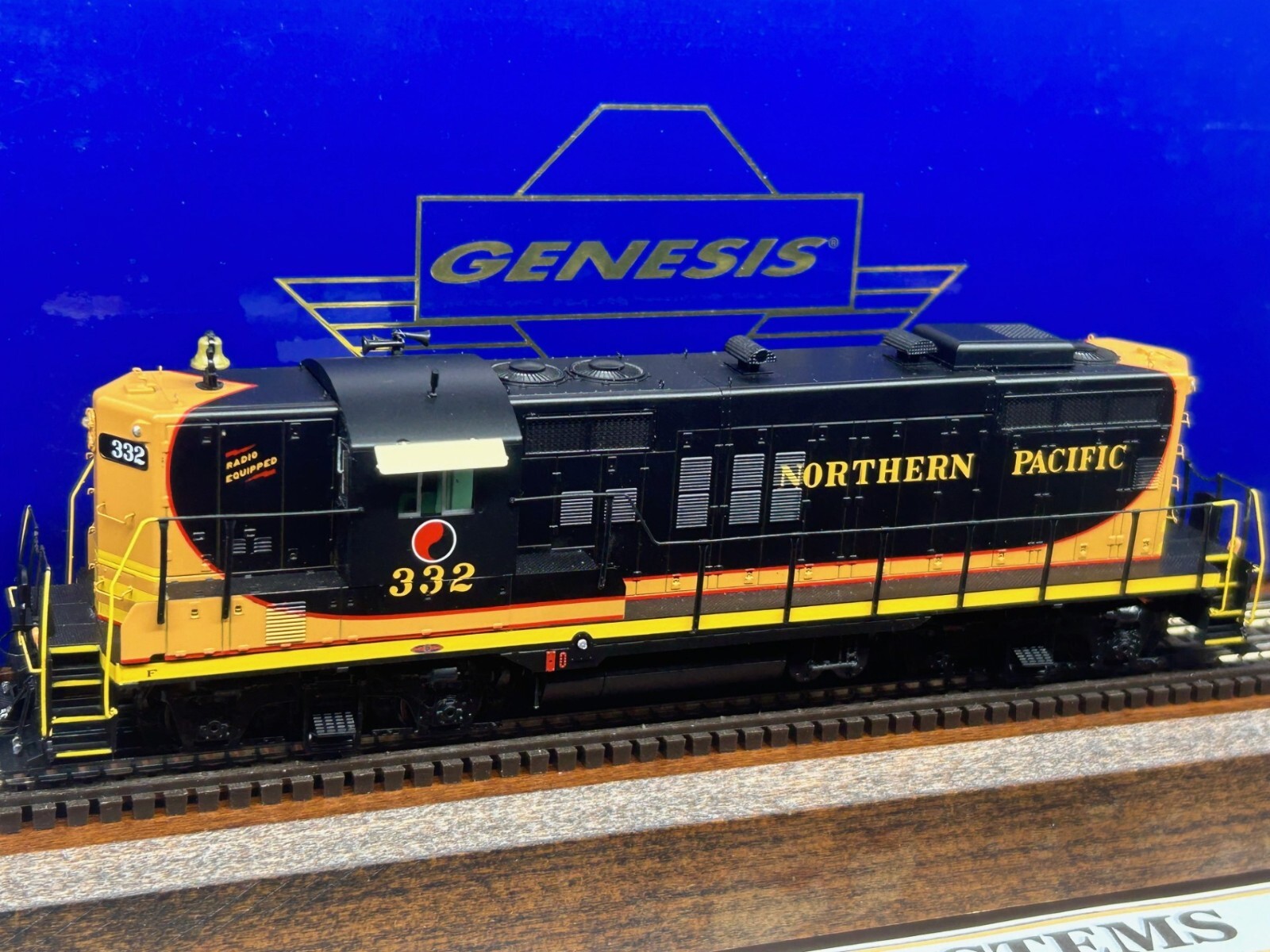 NORTHERN PACIFIC GP9 LOCO- DCC/TSUNAMI SOUND HO Scale -“GENESIS” NEW RTR OOP