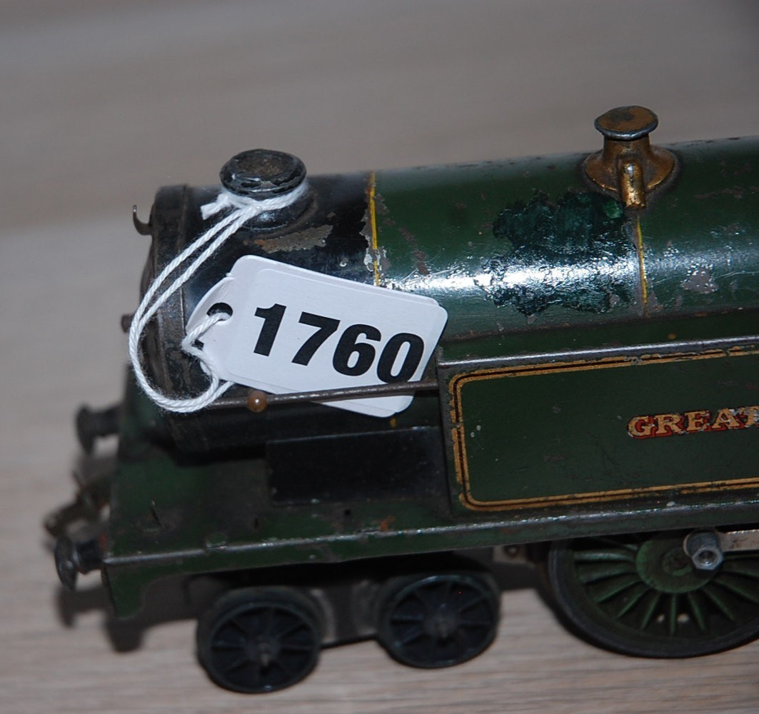 HORNBY O GAUGE CLOCKWORK No 2 SPECIAL TANK LOCOMOTIVE IN GREEN GWR LIVERY