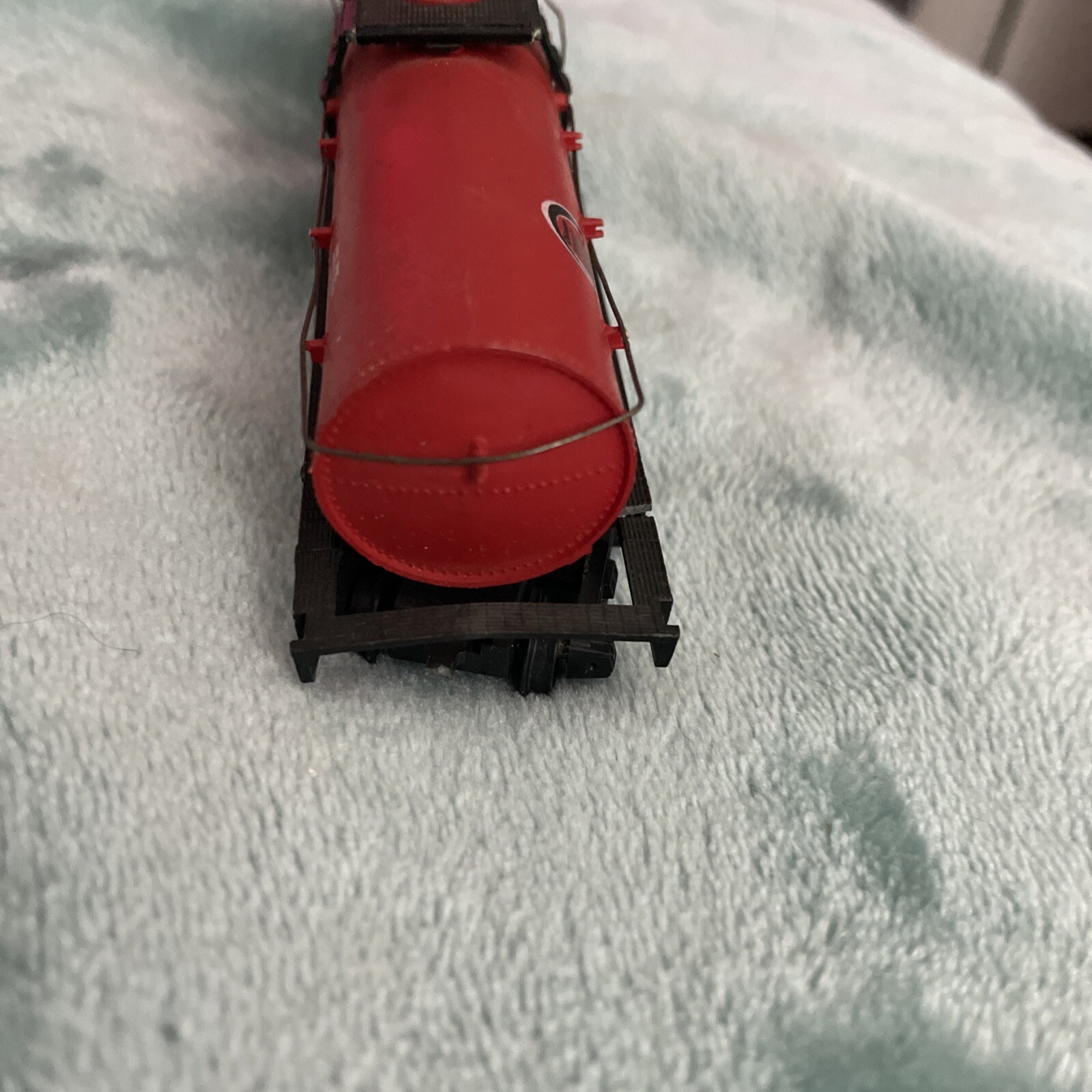 VINTAGE H O SCALE GREAT WESTERN RED TANKER CAR TCGW 273 – Austria
