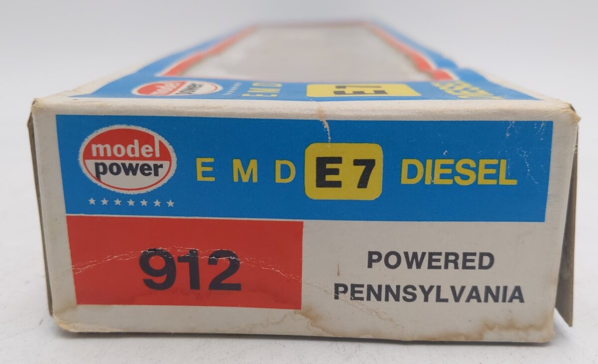 Model Power 912 HO PRR EMD E9 Powered Diesel Locomotive/Box