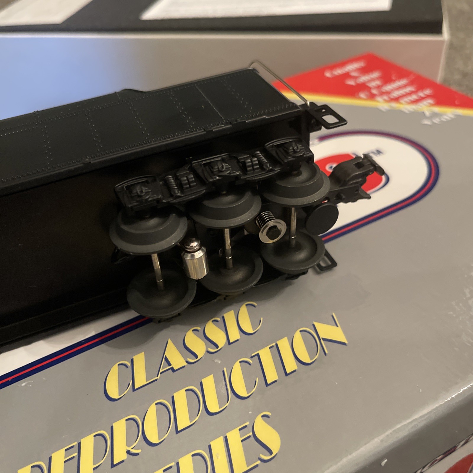 Williams Berkshire 2-8-4 w. Digital Whistle & Bell – Berk #106 Undercoated.