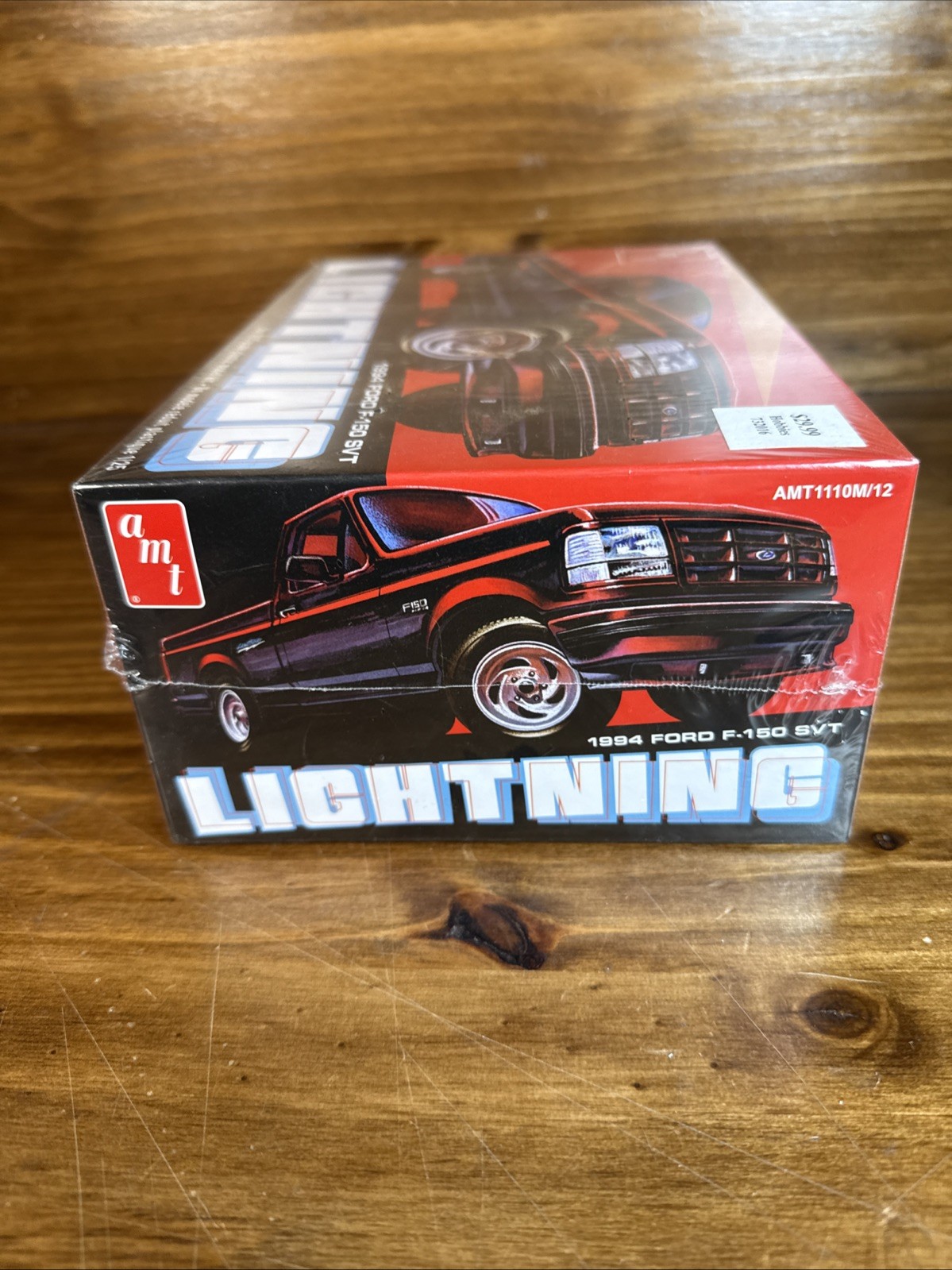 AMT 1/25 1994 Ford F-150 Lightning Pickup AMT1110 Plastics Car/Truck 1/24-1/25