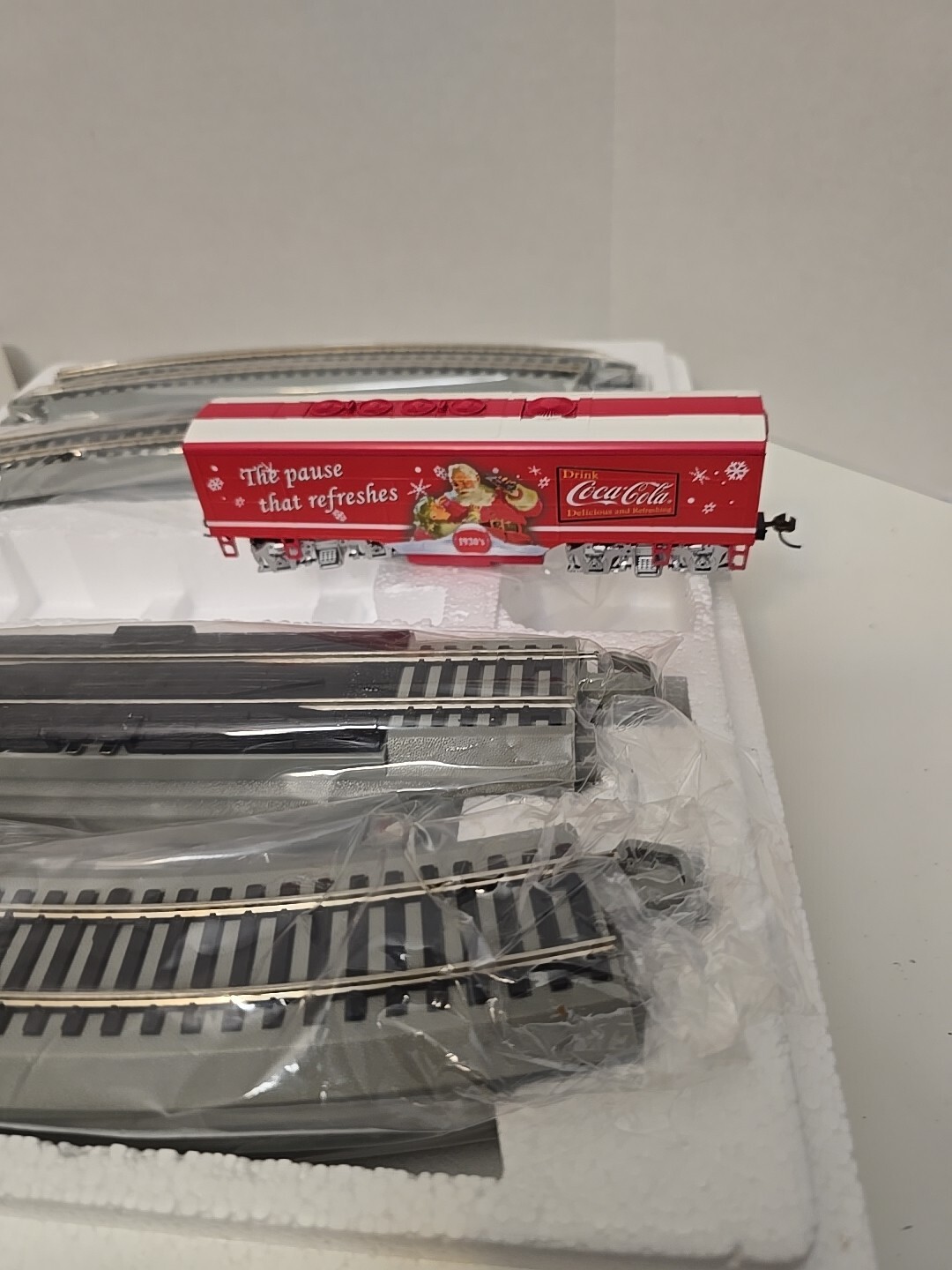 Coca-Cola Thru The Years F3 Train Set Bradford Exchange Hawthorne Village