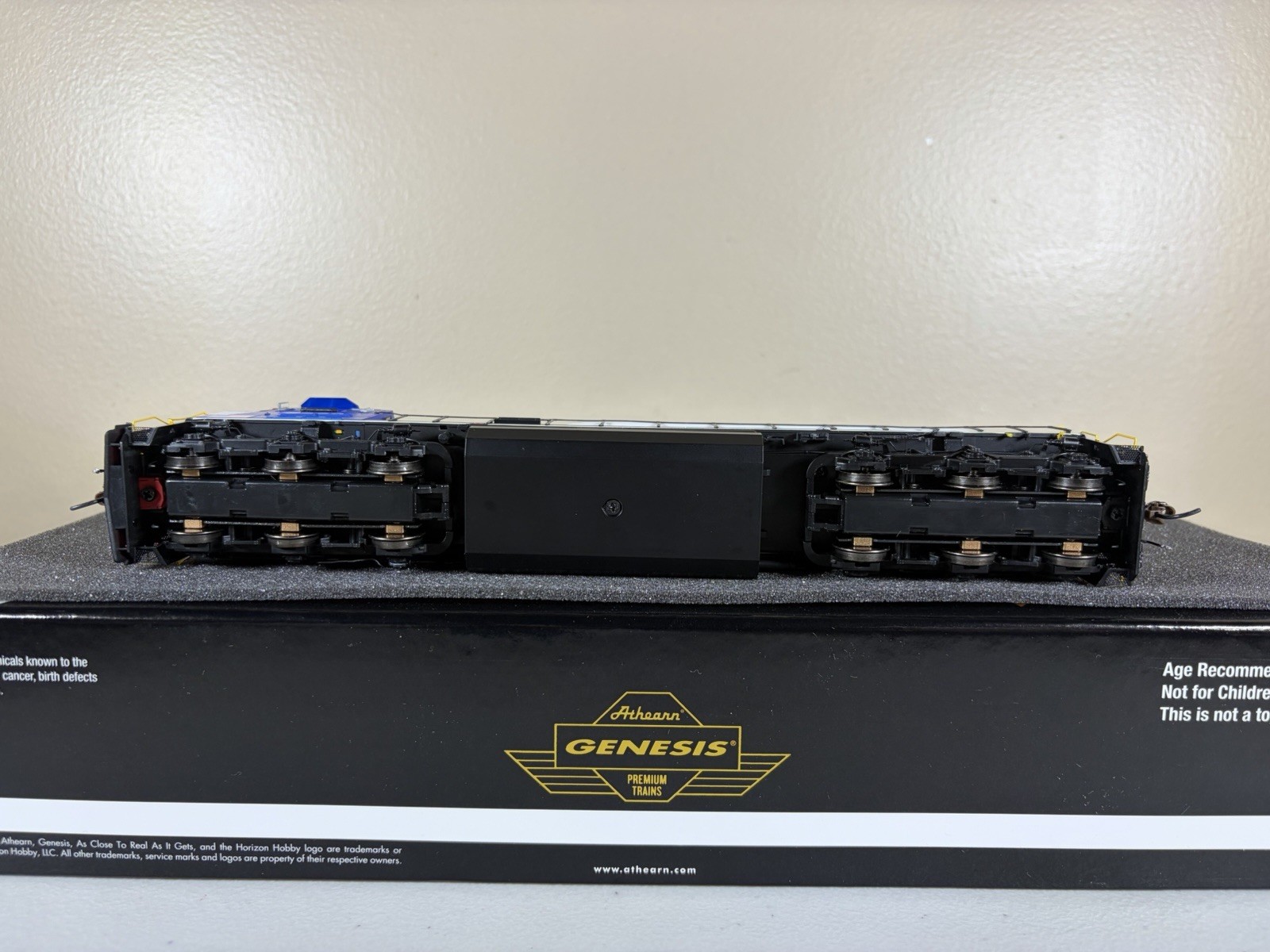HO Athearn Genesis DCC Ready Norfolk Southern Veterans SD60E #6920 New