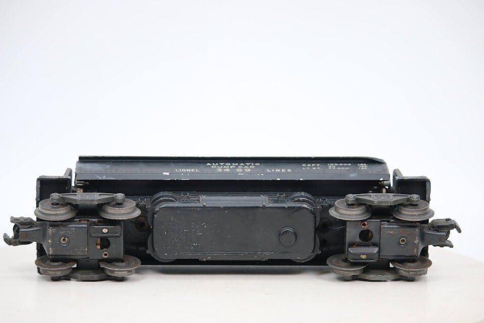 Lionel Lines O Gauge Post War #3469 Operating Coal Dump Car