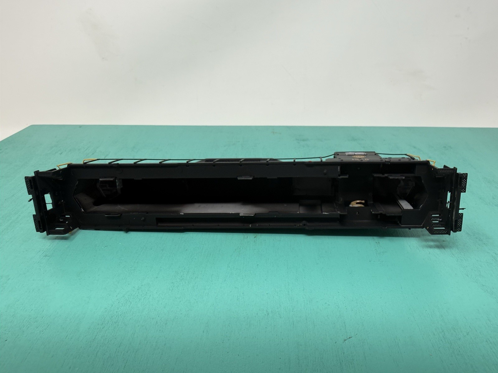 Atlas HO- SD35 – Shell Only – N&W