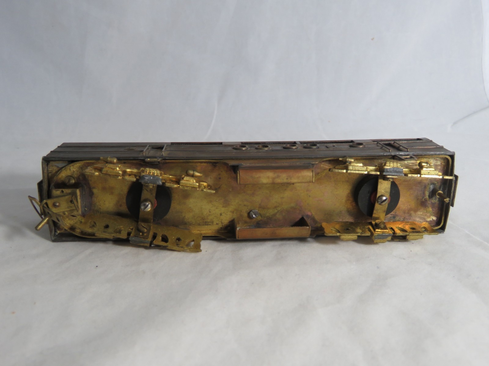 Tenshodo Brass HO Scale A&B Diesel (A) Untested (B) Missing Trucks and Wheels