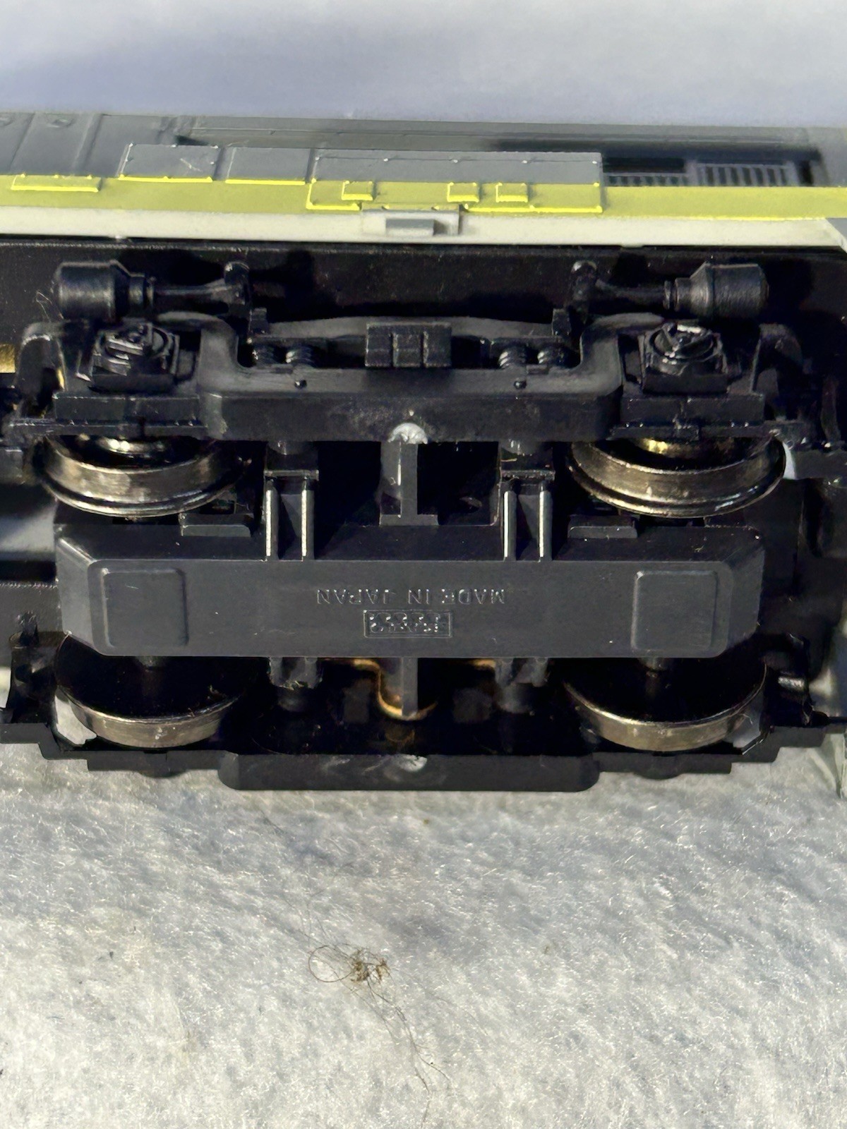 Beautiful Stewart /KATO GE EL Railroad U-25B Diesel Engine HO