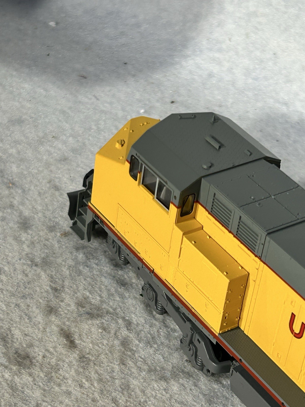 Beautiful KATO Union Pacific RR C-44-9W Diesel Engine HO