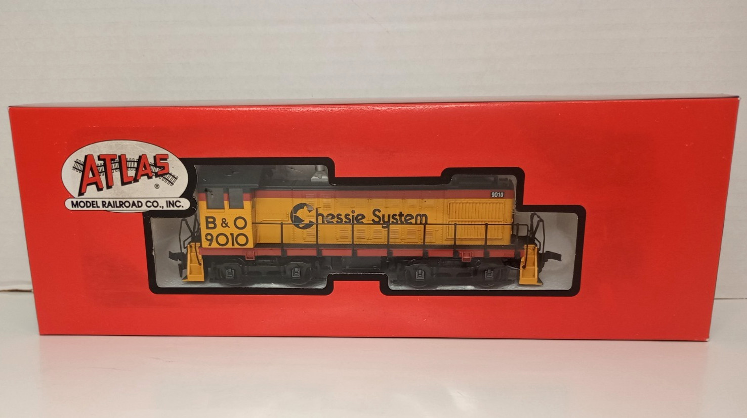 Atlas Alco S-4 #8752 Chessie B&O 9010 HO Scale Locomotive – BRAND NEW