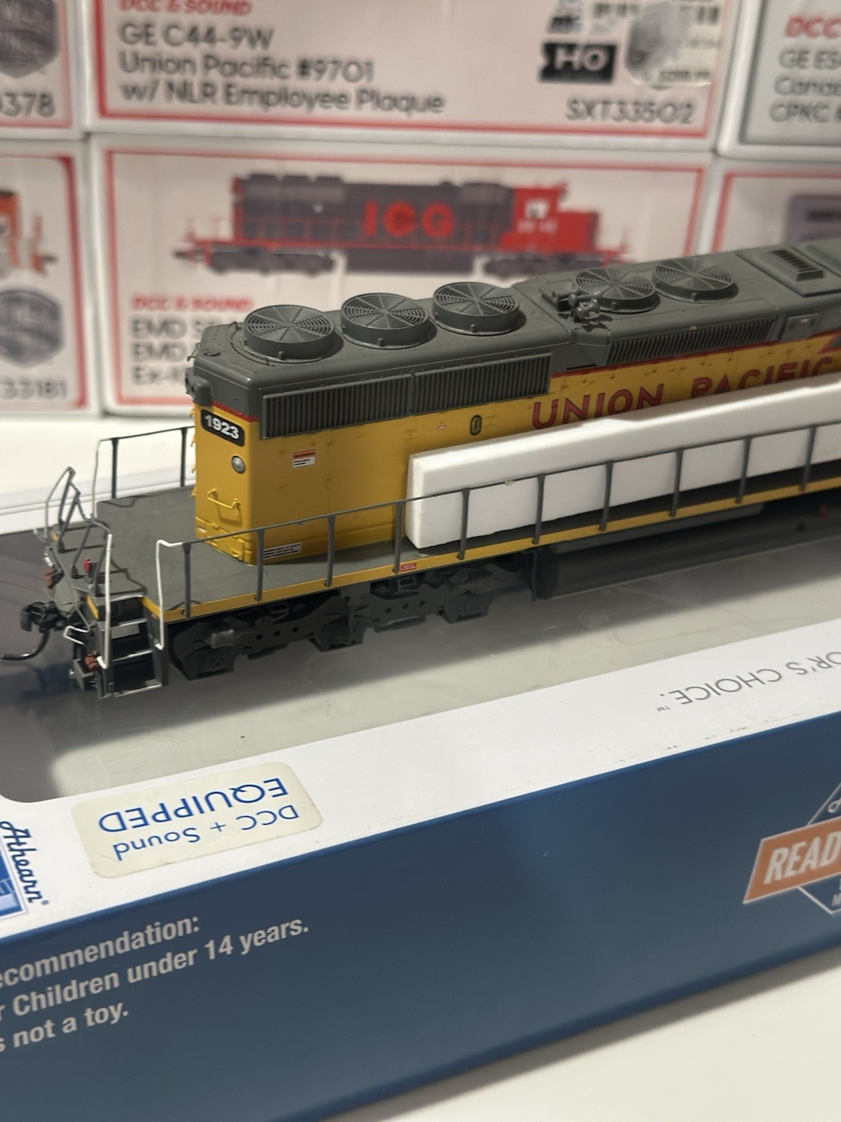 HO Athearn Union Pacific UP SD40N With DCC/Sound #1923 Lightly Used
