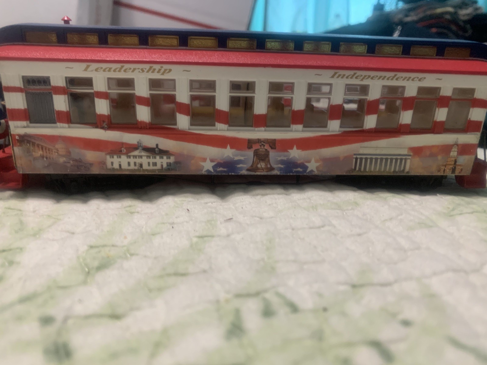 In 30 Guage 1:48 10 piece as shown in pics