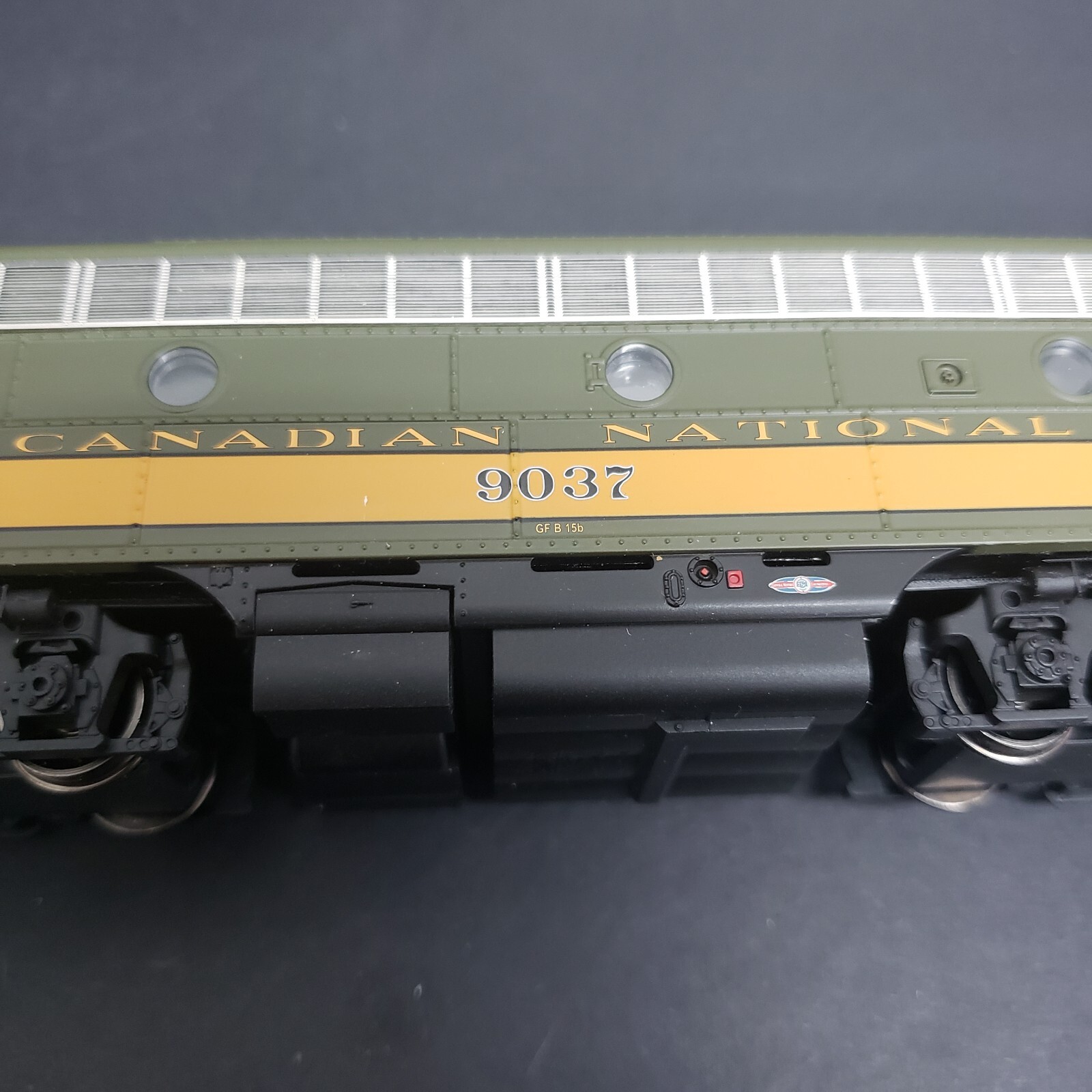 Walthers/Proto 920-40658 CNR F7A+B units #9030 & 9037 C-Liners DCC & QSI sound