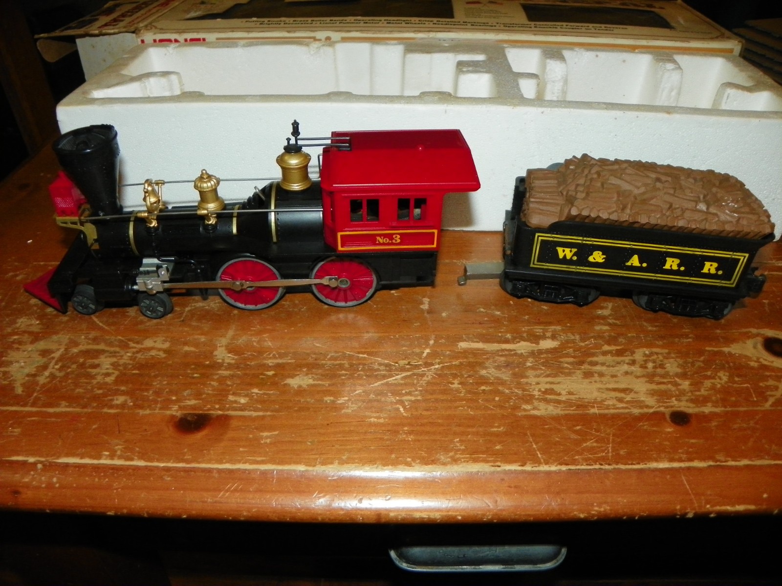 Lionel 6-8701 O Gauge W&ARR General 4-4-0 Steam Locomotive & Tender w/Box