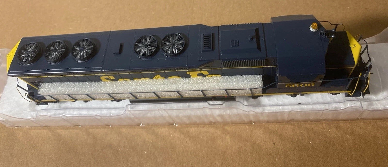 Athearn 95398 Santa Fe SD45 Engine Locomotive-New -Tested-Runs – DCC READY