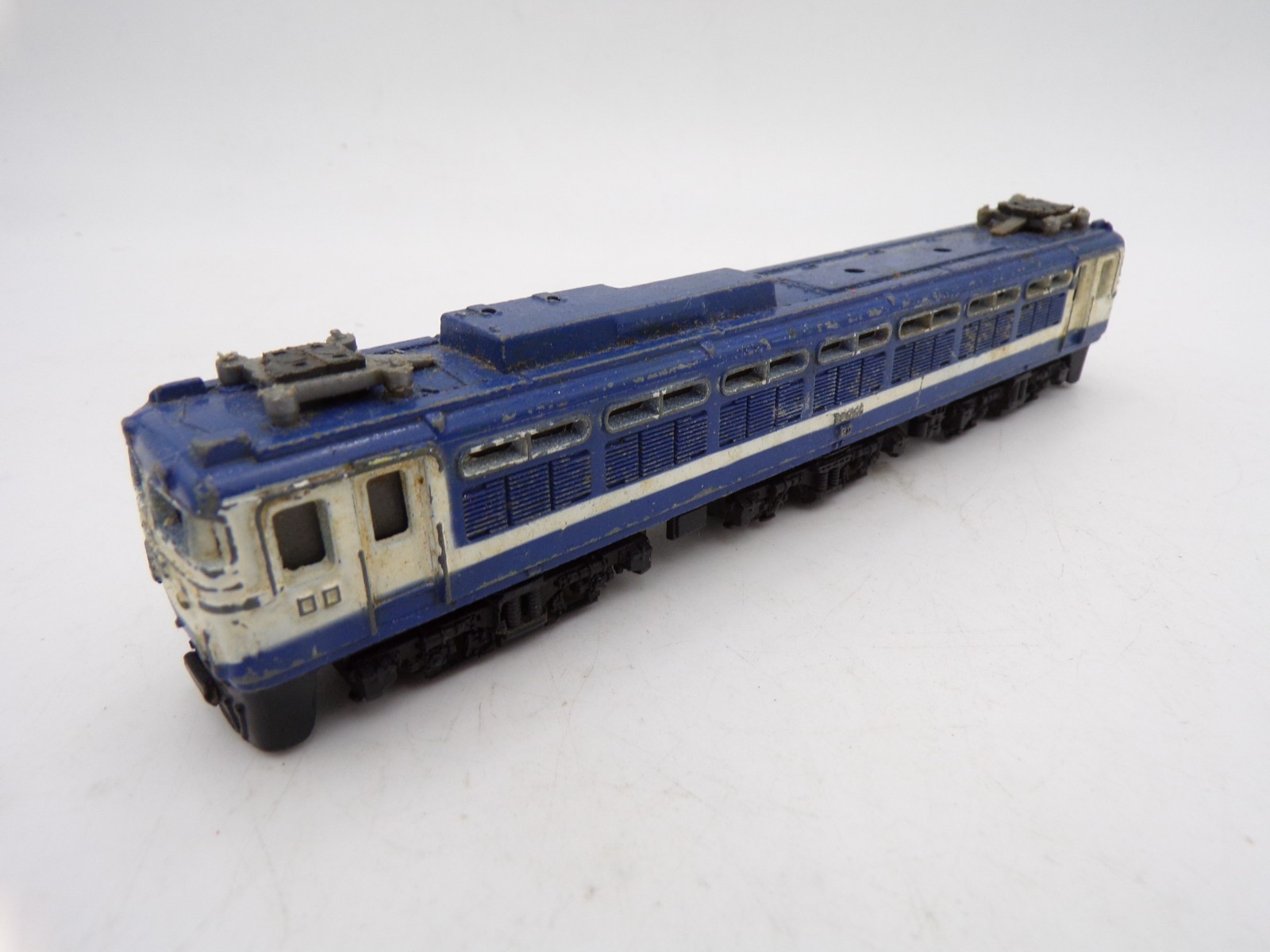 80’s Nishiki Japan Diecast 1/120 scale Train White and Blue AS IS