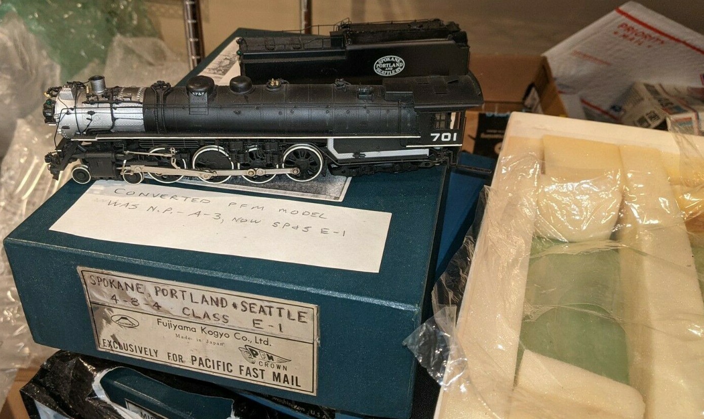 Spokane, Portland & Seattle 4-8-4 E-1 PFM Crown Fujiyama Kogyo Co., Ltd. JAPAN