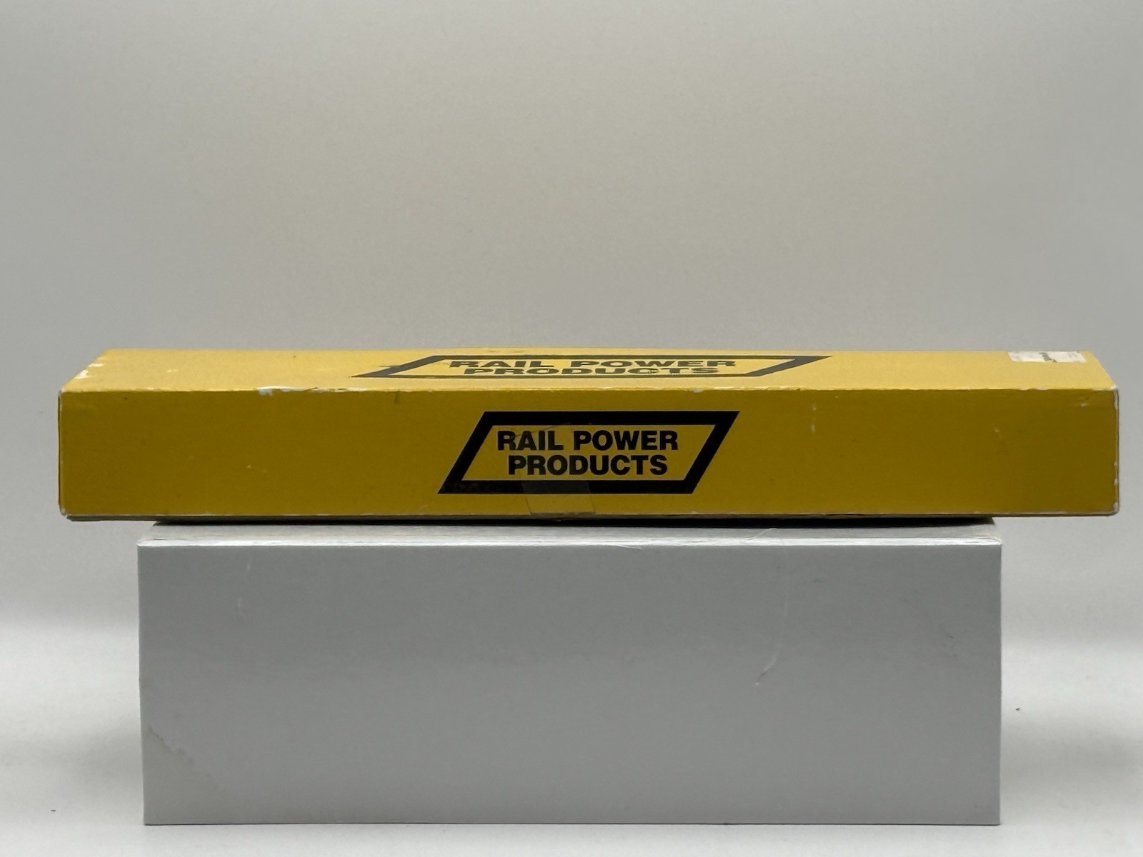 HO Rail Power Products 547 EMD SD90MAC Undec Locomotive Shell Chassis Motors Kit