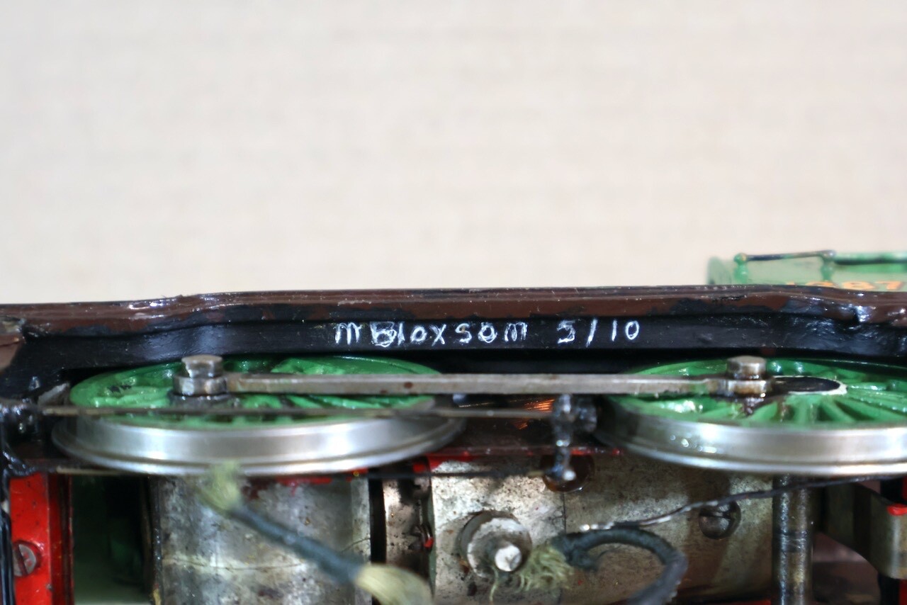 LEEDS KIT BUILT O GAUGE 3 RAIL GNR 4-4-0 ROBINSON CLASS D2 LOCOMOTIVE 1387 oi