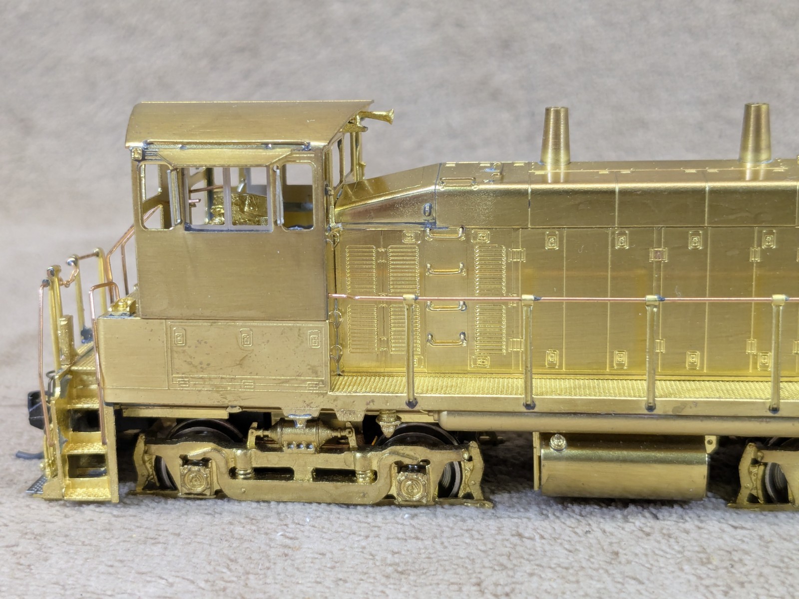 Overland Brass Models OMI-5070 EMD SW-1500 w/ AAR Trucks Full Railing HO Scale