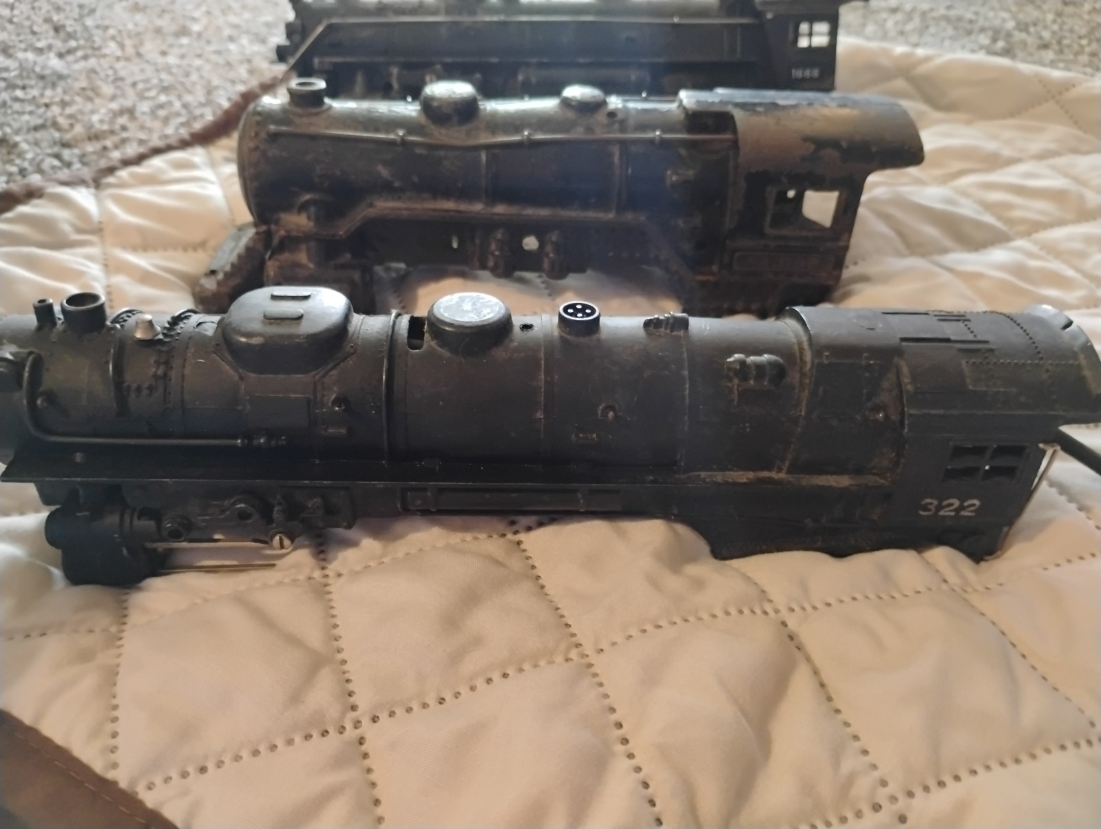 LOT OF 6 LIONEL STEAM LOCOMOTIVE SHELLS