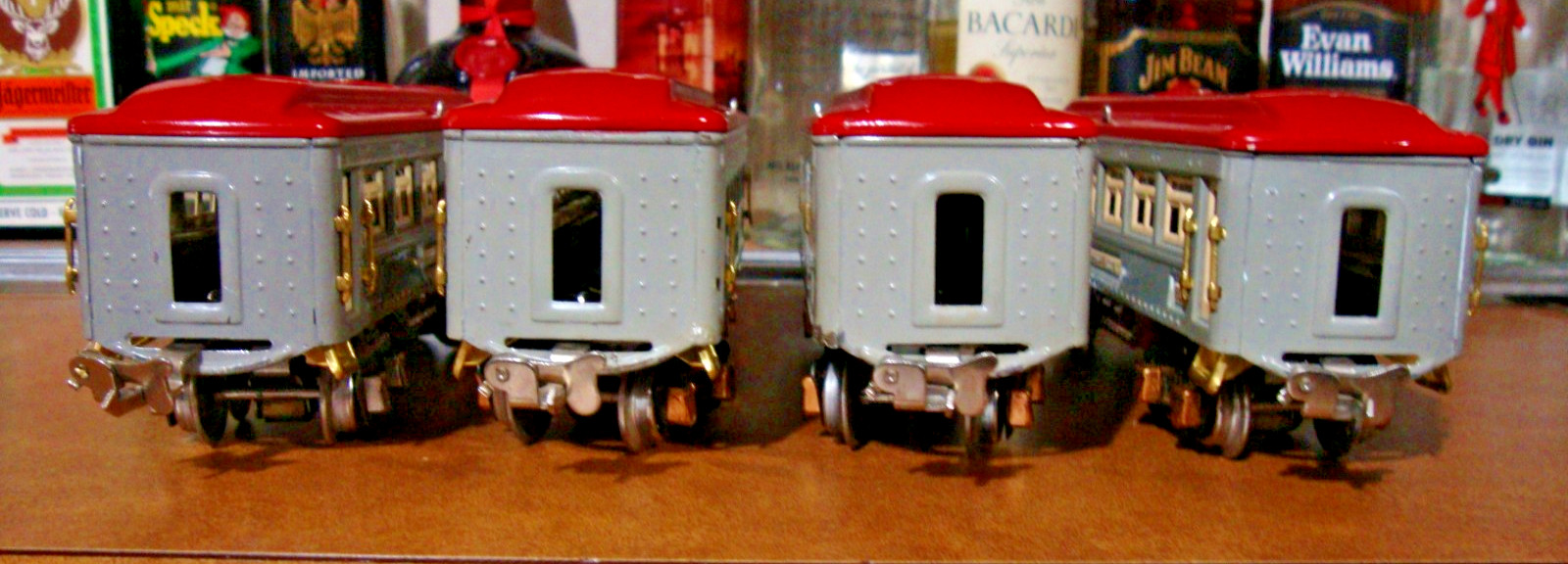 LIONEL PREWAR O GAUGE 4 X PULLMAN PASSENGER CARS 600(2) 601 602 OBXS
