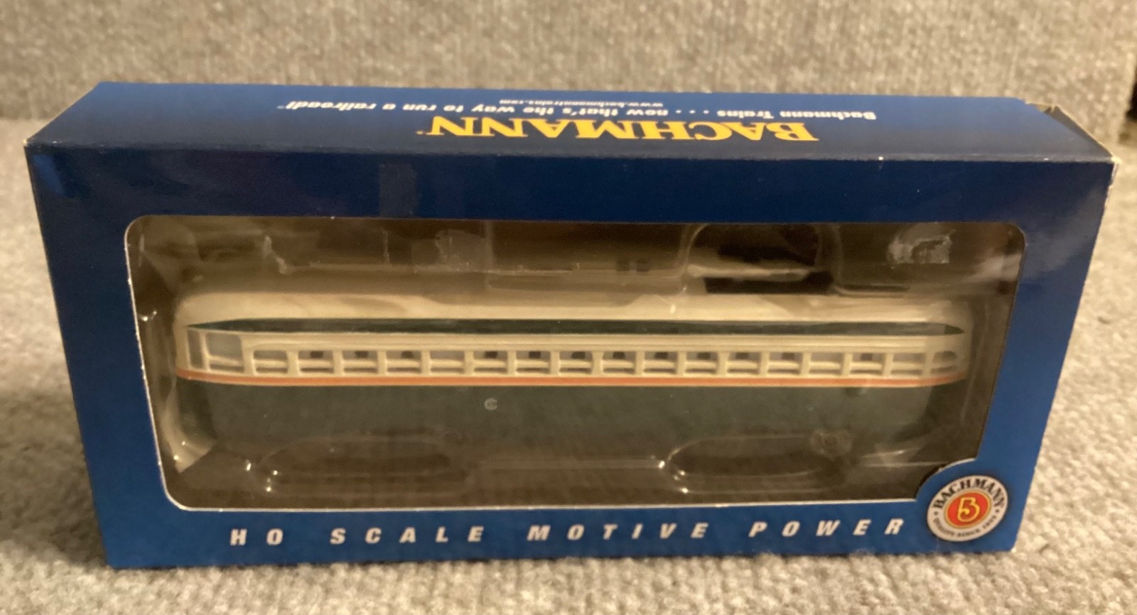 NEW Bachmann HO Scale Chicago Surface Line Trolley Train Car 62934