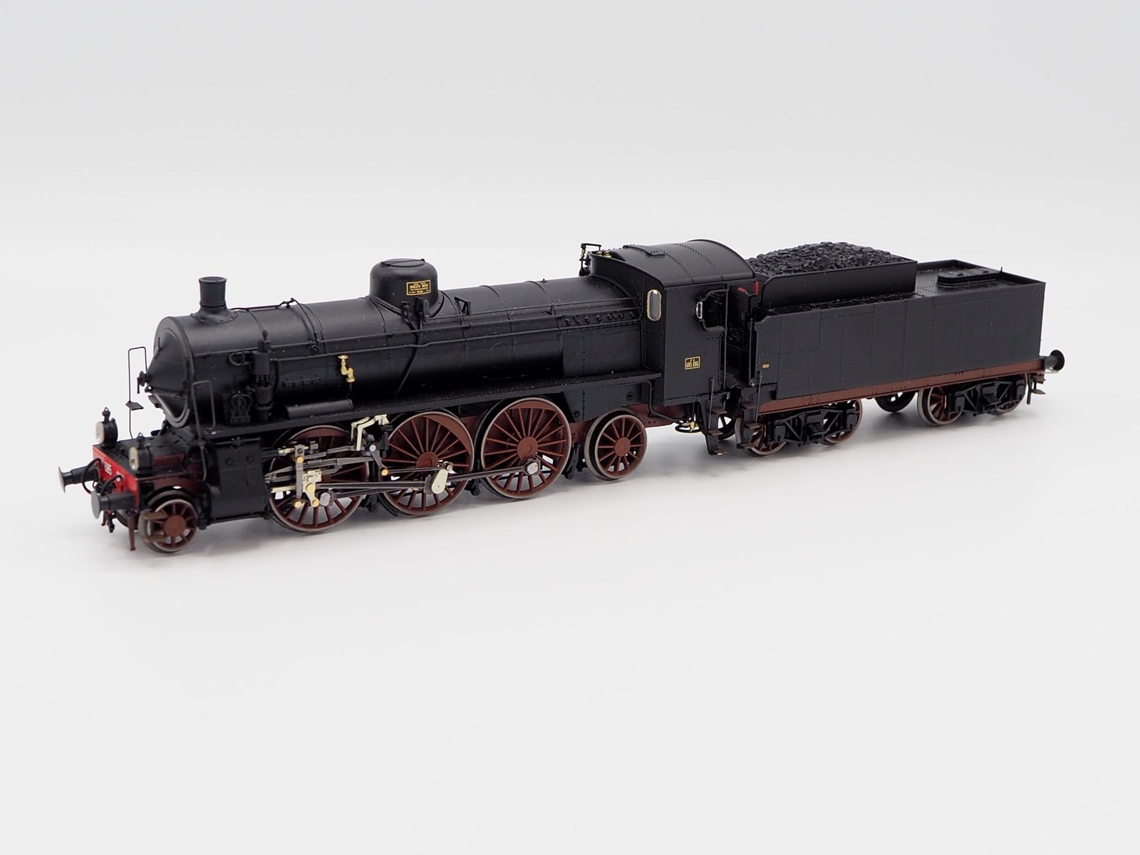 RIVAROSSI HR2914 HO Steam Locomotive Gr. 685 FS 2nd Series Ep. III DC