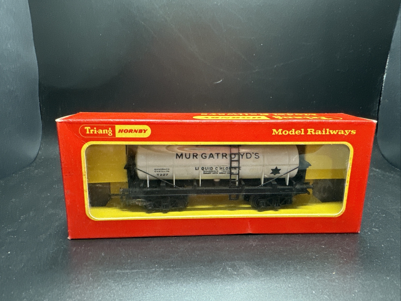 Triang R349 Murgatrod’s. Chlorine Tanker Excellent Condition, Boxed. J.7