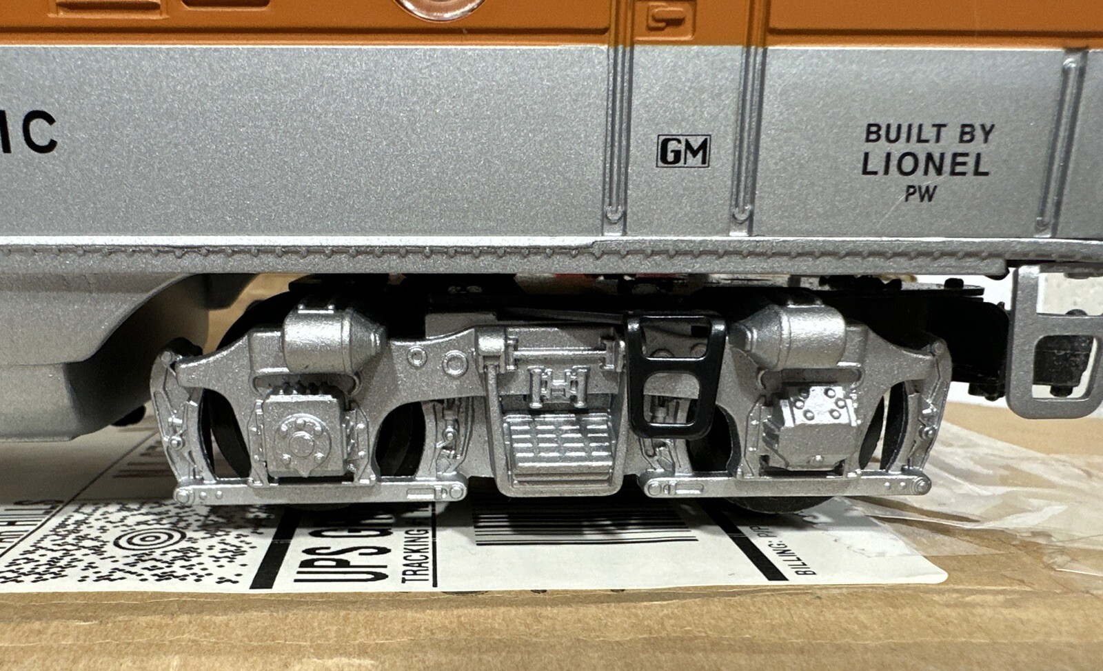 NIB Lionel 6-18197 Western Pacific F3 B-Unit Dummy Diesel Locomotive #2355B