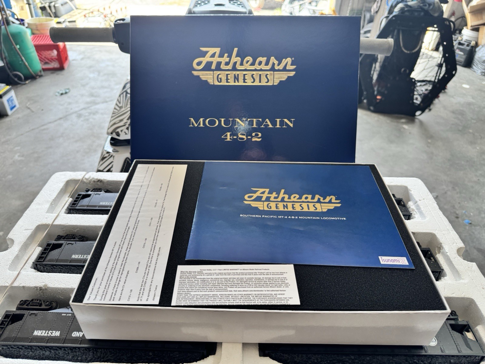 Athearn HO 4-8-2 MT-4 With DCC & Sound, SP/Skyline Casing#4357
