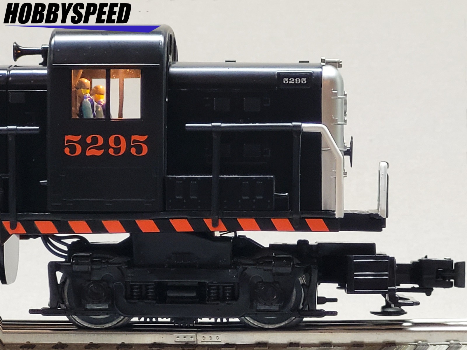 LIONEL SOUTHERN PACIFIC LIONCHIEF RS-3 #5295 DIESEL ENGINE O GAUGE 2545070 NEW