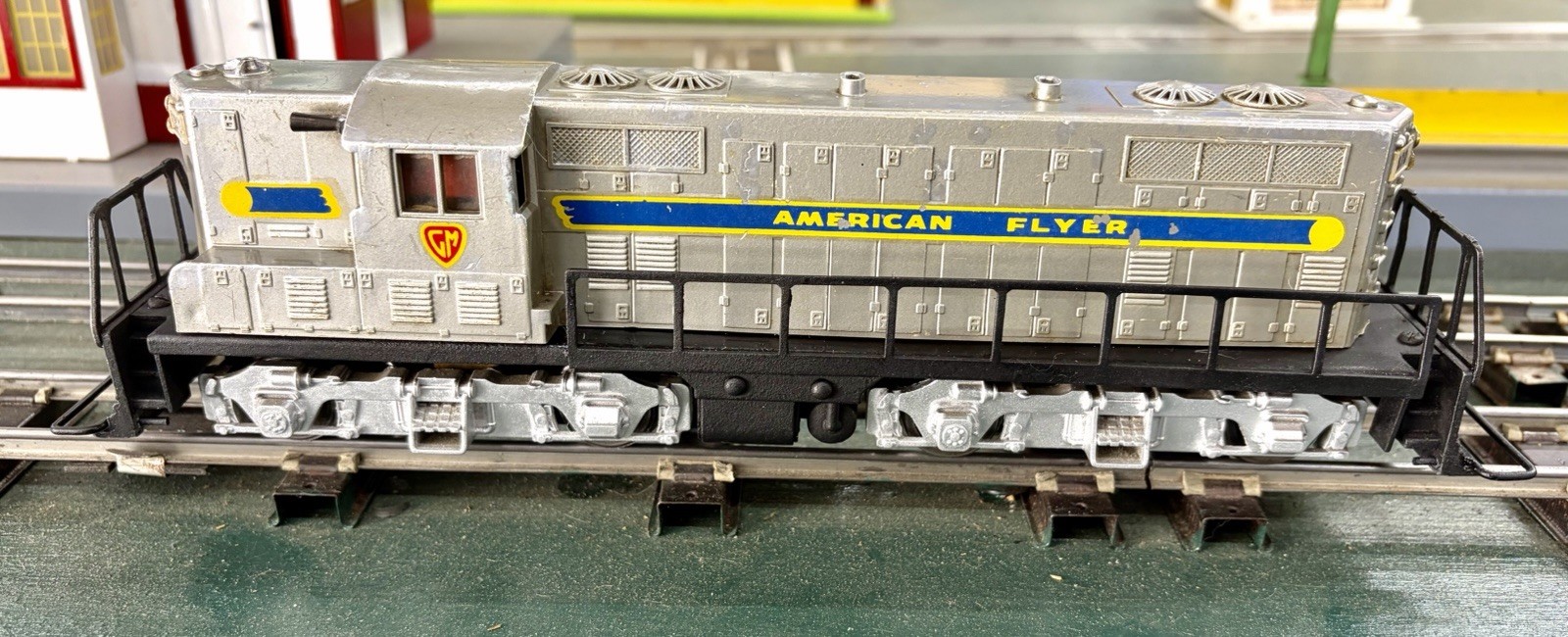 American Flyer 370 GM Diesel Locomotive (#144 – see Performance Video)