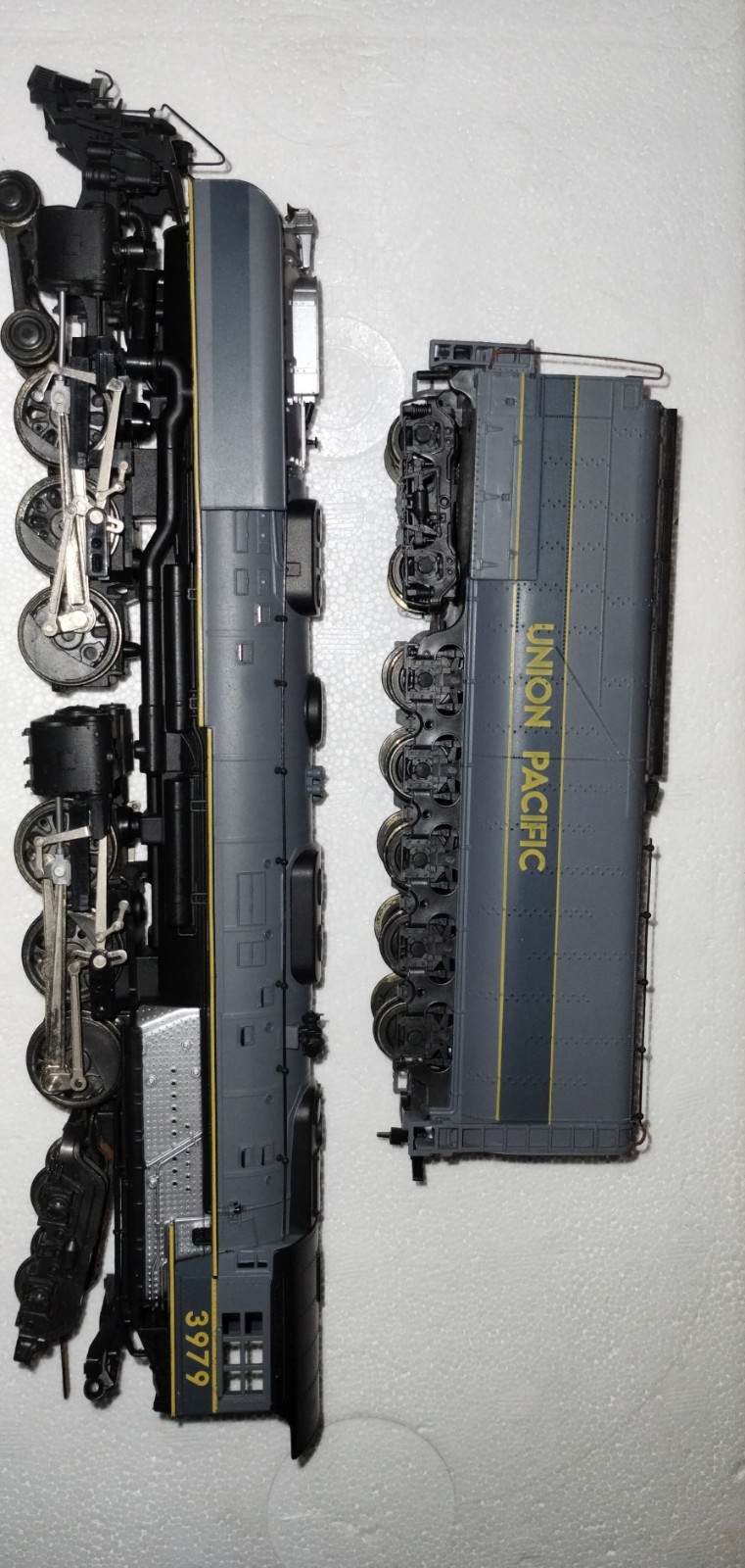 Rivarossi 4-6-6-4 Challenger UP 3979 HO New Never On Track But To Be Tested Good