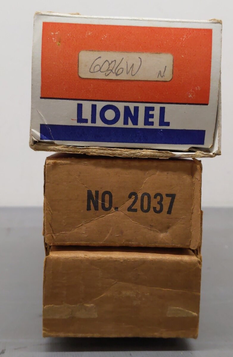 Lionel 2037 Vintage O 2-6-4 Diecast Steam Locomotive and 6026W Tender