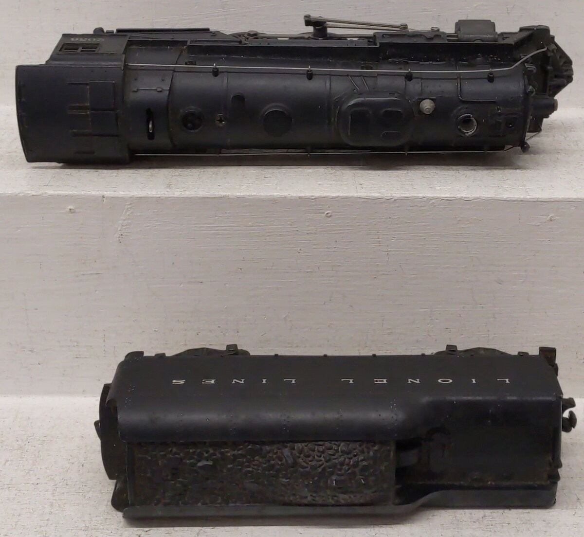 Lionel 2056 Vintage O 4-6-4 Steam Locomotive w/2046W Tender